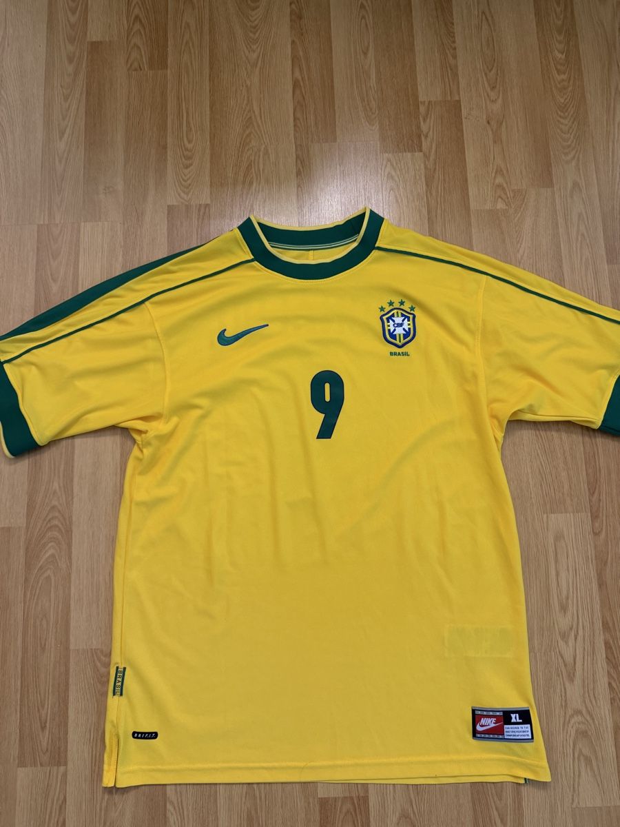Nike Leibchen & Hosen: Brasilien Trikot Ronaldo 9  – Neu (gemäss Beschreibung) aus Lengnau AG von Liirim