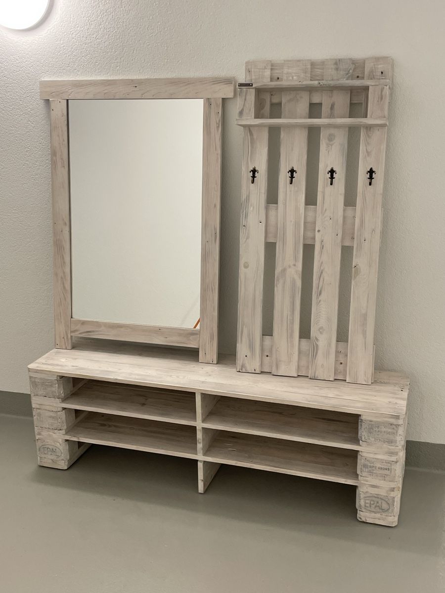 Guardaroba: Garderobe aus Palettholz – Usato da Malters venduto da Cojonudo 2
