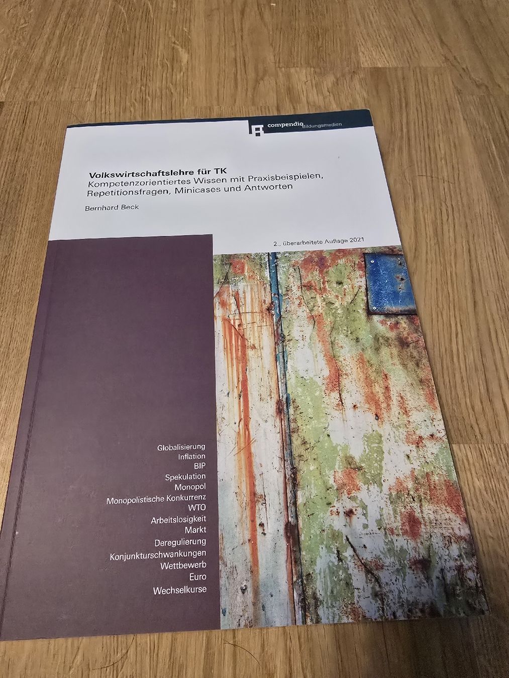 Libri: Compendio Lehrmittel für TK – Usato da Luzern venduto da ParkLeo 4