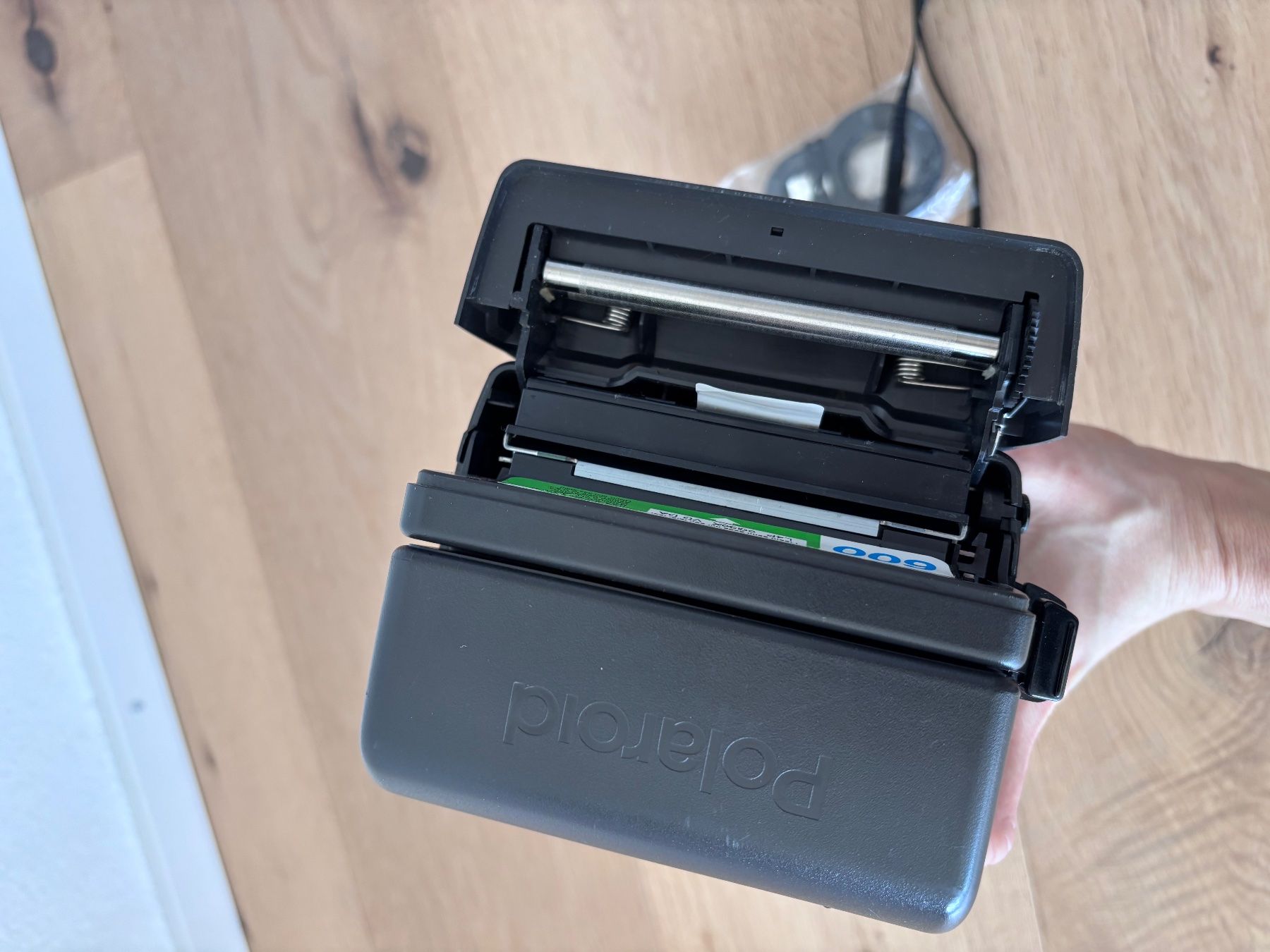 Polaroid Kamera: Polaroid Family Sofortbildkamera – Gebraucht aus Winznau von Lauralavera1 4