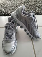 Nike Air Max Dn8 Sneaker silber, Grösse 42 guter Zustand