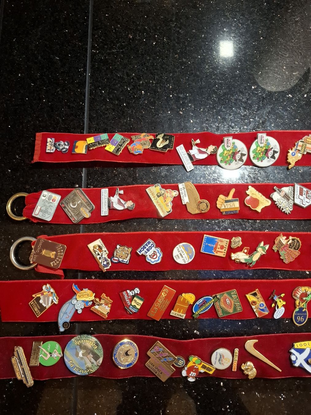 Placchette & Badge: Lot de pins variés  – Usato da Hallau venduto da bru_x82d 1