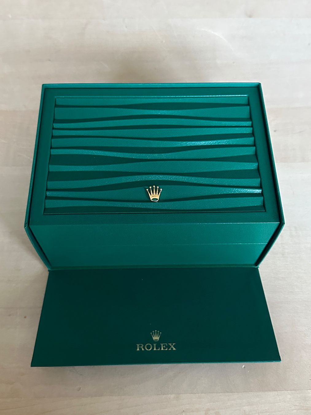 Rolex Orologi: Rolex Explorer II (226570) – Nuovo e nell'imballaggio originale da St. Gallen venduto da Alpenfuerst 4