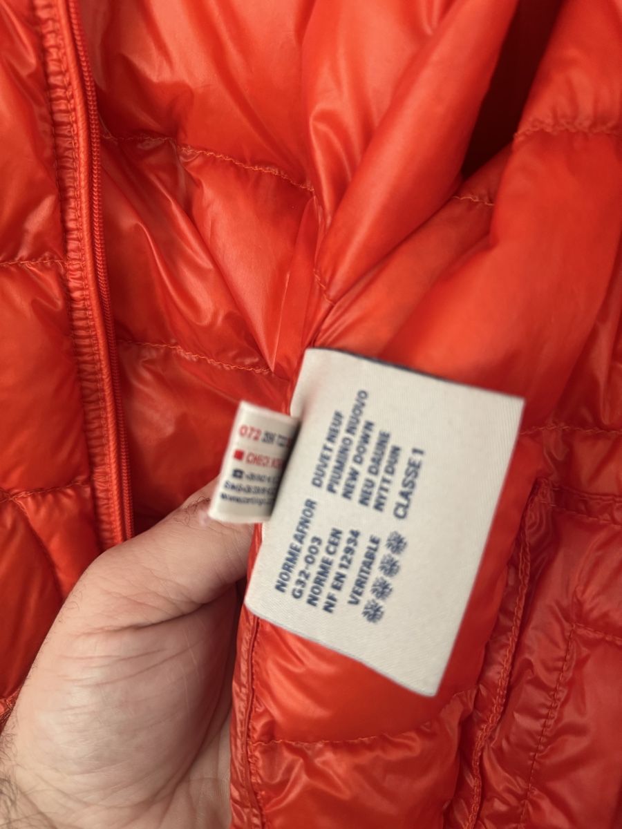 Moncler Giacche: Moncler Daunejacke - 100% Original – Usato da Rorschach venduto da VE5PA 3