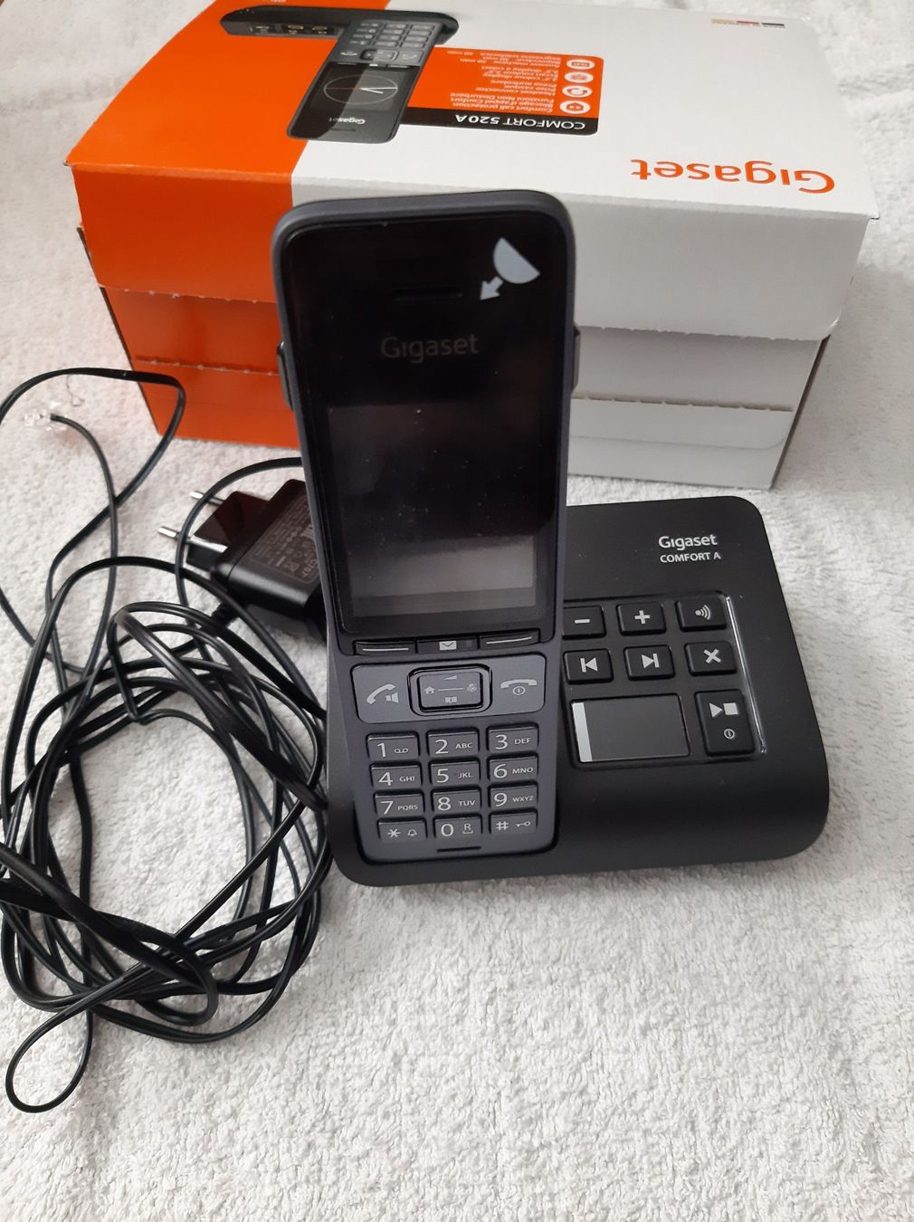 Gigaset Telefoni: Telefon Gigaset neuwertig – Usato da Ostermundigen venduto da prr848