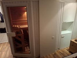 Finnische Sauna elektrisch beheizt