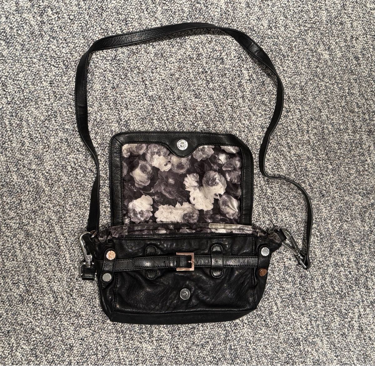 Ted Baker Borse da donna: Original et classe!sac Ted Baker – Nuovo (secondo la descrizione) da Genève venduto da flocon06 6