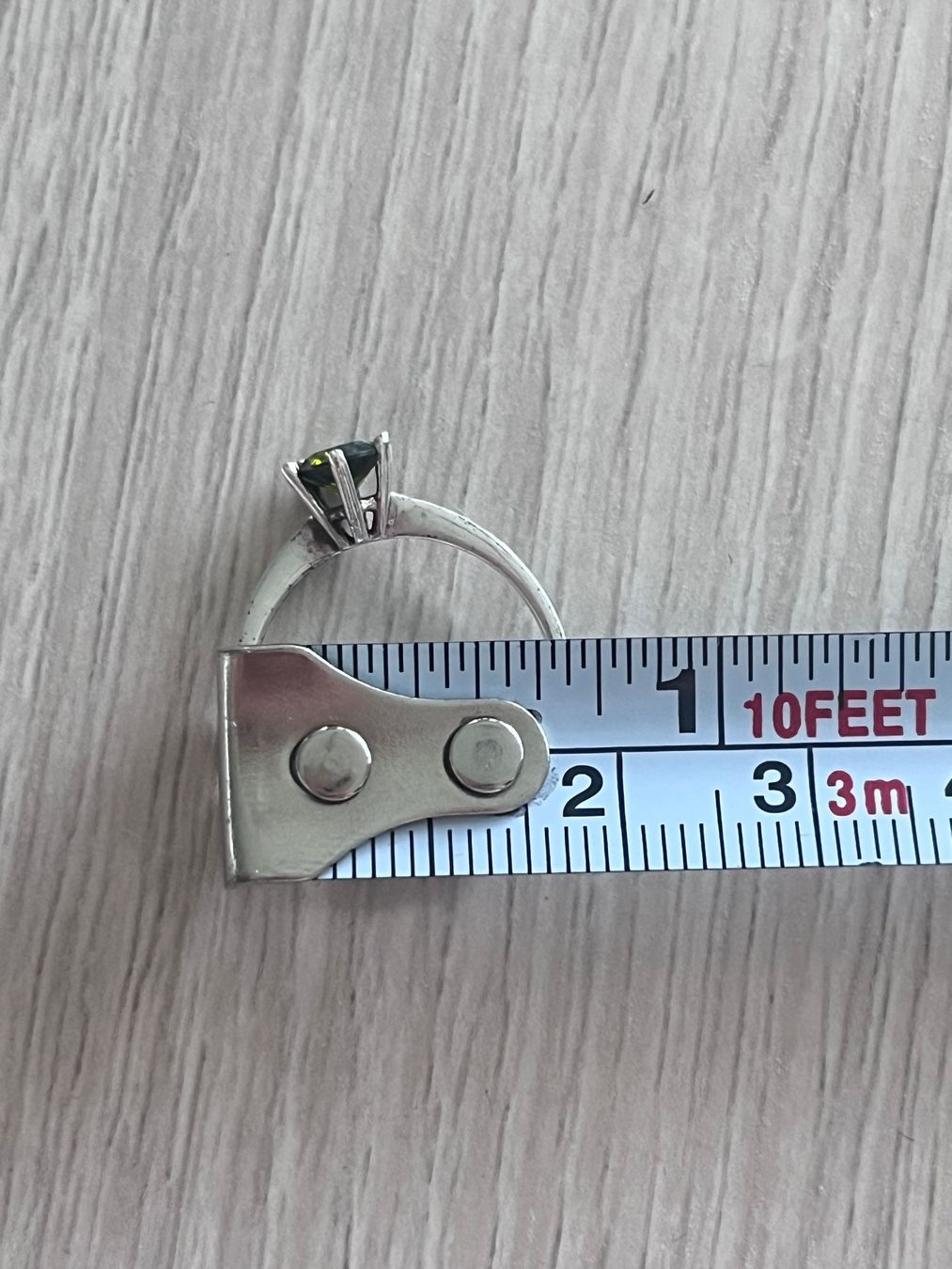 Anelli: Ring aus silber mit grünem stein – Usato da Zürich venduto da StavesBest 5