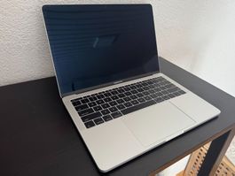 MacBook Pro 13" (2017) – sehr guter Zustand
