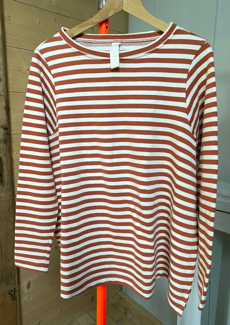 Ischiko Pullover & Sweatshirts: Ischiko gesteifter Sweatpullover – Neu (gemäss Beschreibung) aus Dreien von pontius-pilatus