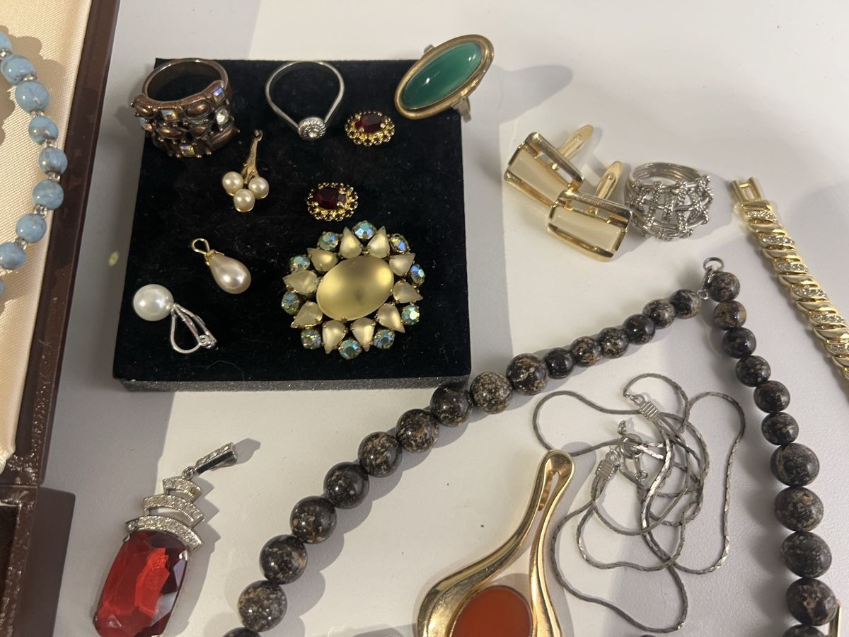 Altri gioielli: Lot de bijoux anciens – Usato da St-Pierre-Clages venduto da ste_xk6p 4