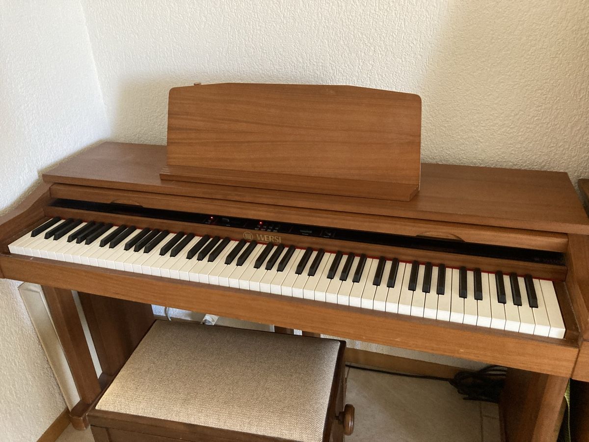 Wersi Strumenti musicali: Piano éléctrique Wersi – Usato da Les Verrières venduto da gra_9thf 1