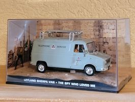 Van 1:43 - Leyland Sherpa - Diorama James Bond 007