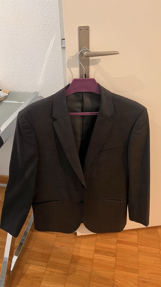 Costumes: Men's Jacket Dark Grey Size 50 Good Condition – D'occasion à Zürich par fer_6stt