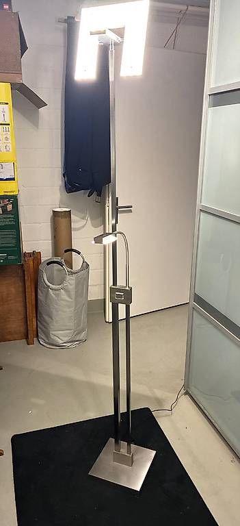 Micasa Lampade: Stehlampe mit extra Scheinwerfer – Usato da Uerikon venduto da Zahlenmeisterei 4
