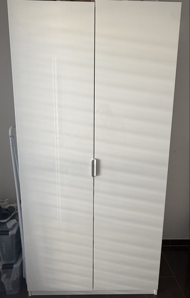 Armadi: Ikea Pax Schrank  – Usato da Kölliken venduto da Vivii01