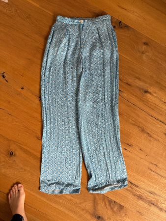 American Vintage Sommerhose, Gr. M, hellblau, neuwertig!