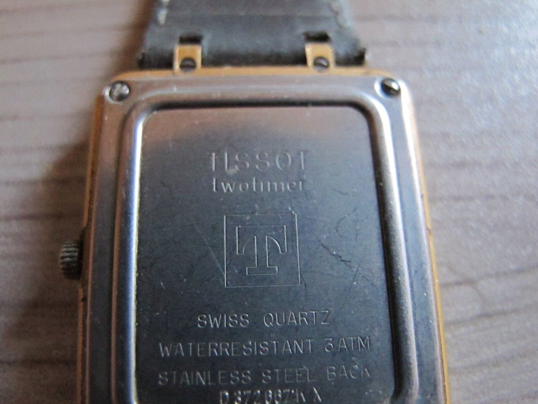 Tissot Orologi: Tissot Twotimer Herren Oder Damenuhr Analog-Digital Läuft – Usato da Altnau venduto da LinaAuktion 6