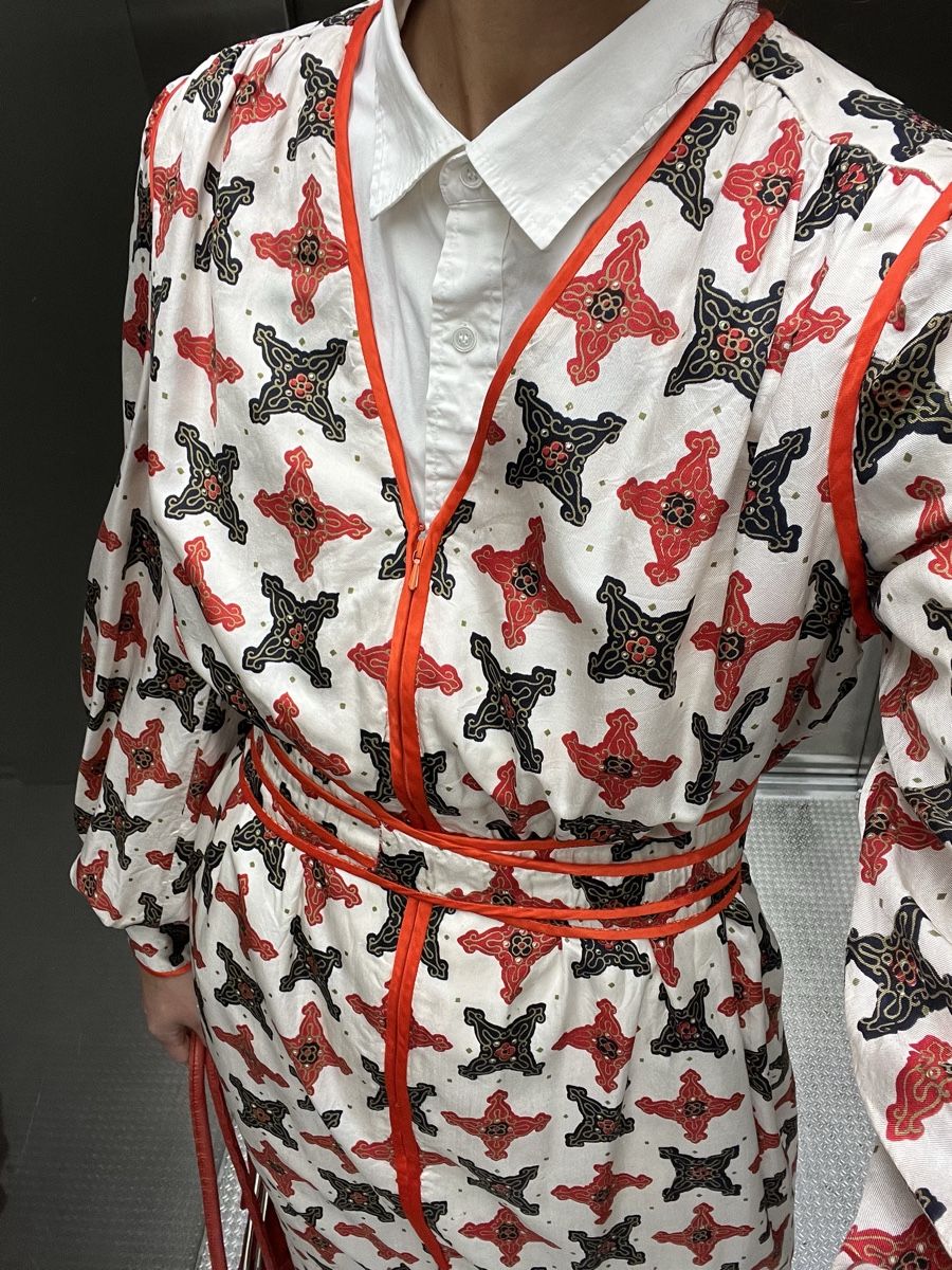 Vestiti: Silk Dress – Usato da Zürich venduto da chuck843 1