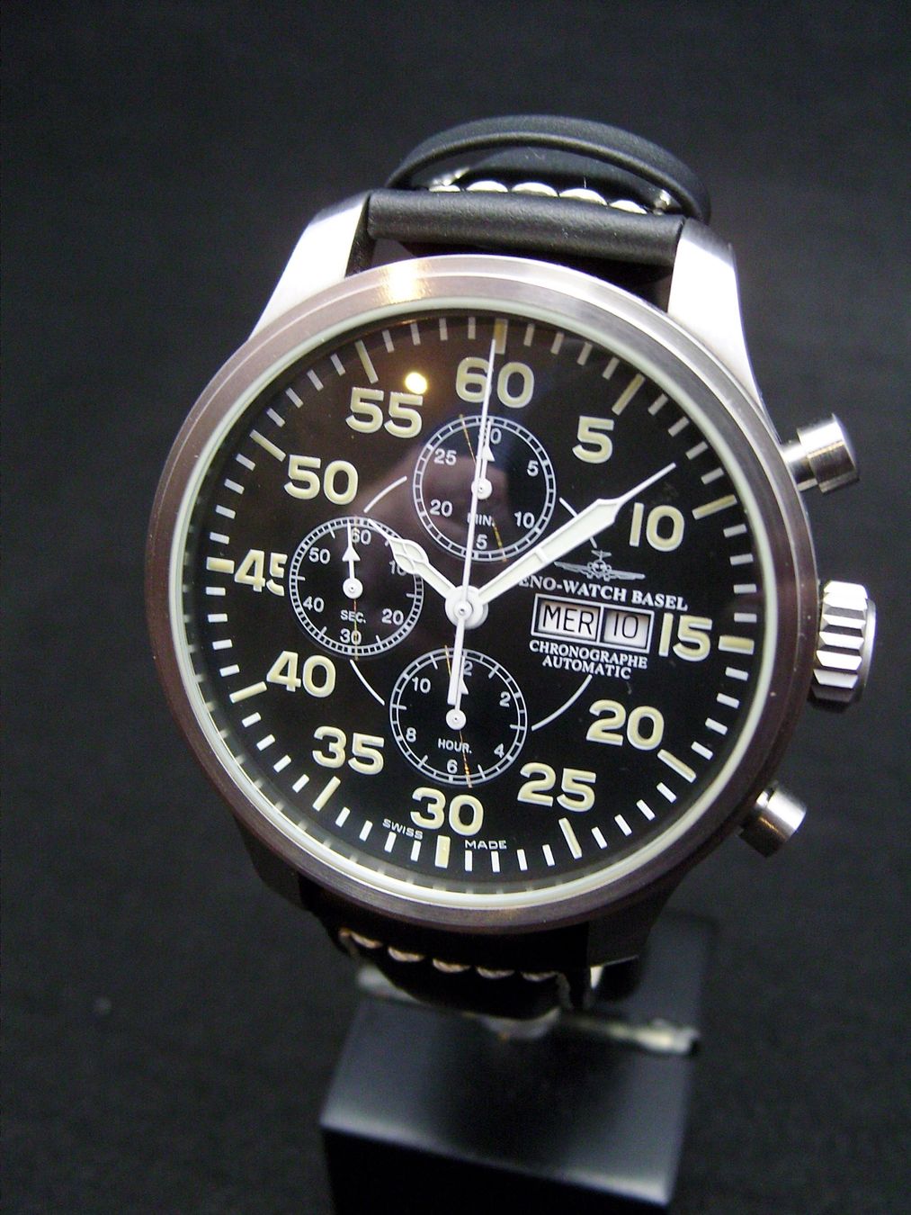 Zeno Uhren: Neuer Oversized Pilot Tachymeter Chrono Day-Date/ Automatik – Neu und originalverpackt aus Mels von niezie2002 9