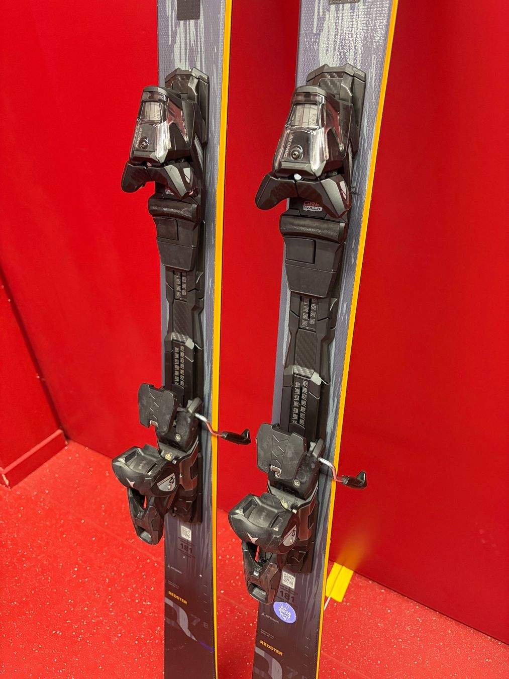 Atomic Sci: Ski All mountain Atomic 181cm – Usato da Laax GR venduto da Ziegerfelix 2