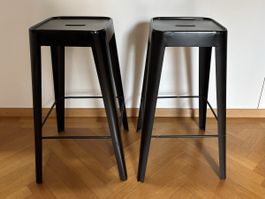 2 Bar-Hocker aus Metall in Schwarz