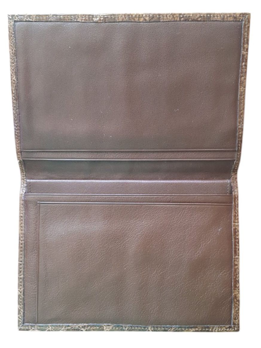 Altro in  Abbigliamento & Accessori: Passportfolder Dokumentenmappe Krokoleder 1950er – Nuovo (secondo la descrizione) da Mörschwil venduto da wunderkiste44 1