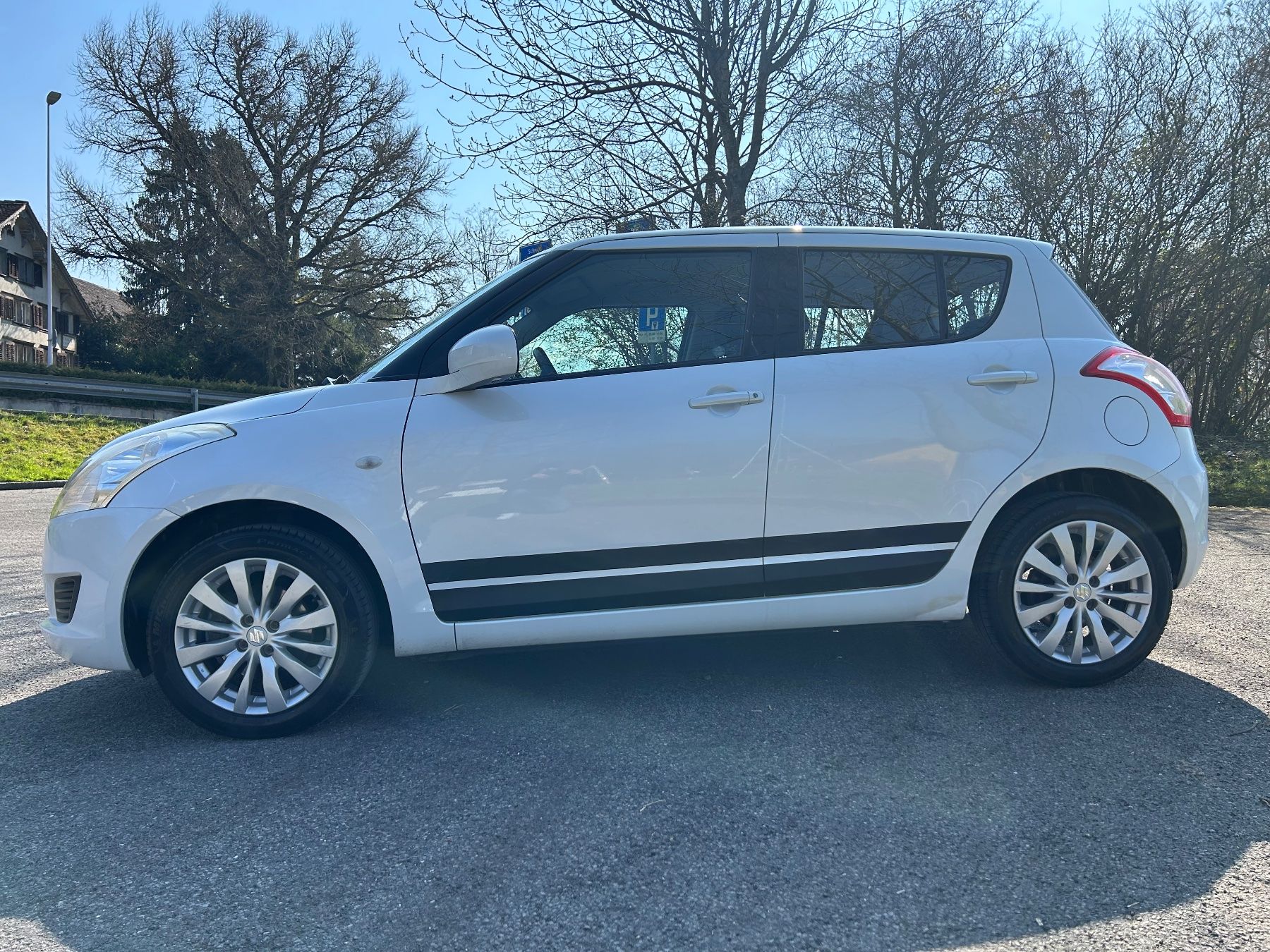 Suzuki Automobili: Suzuki Swift 1.2i GL 16V 4x4 – Usato da Seewen SZ venduto da A45-AMG 1