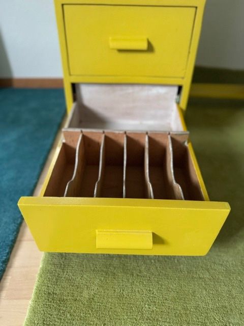 Scrivanie: Kinderpult Mid-Century / Vintag – Usato da Bern venduto da kitten14 3