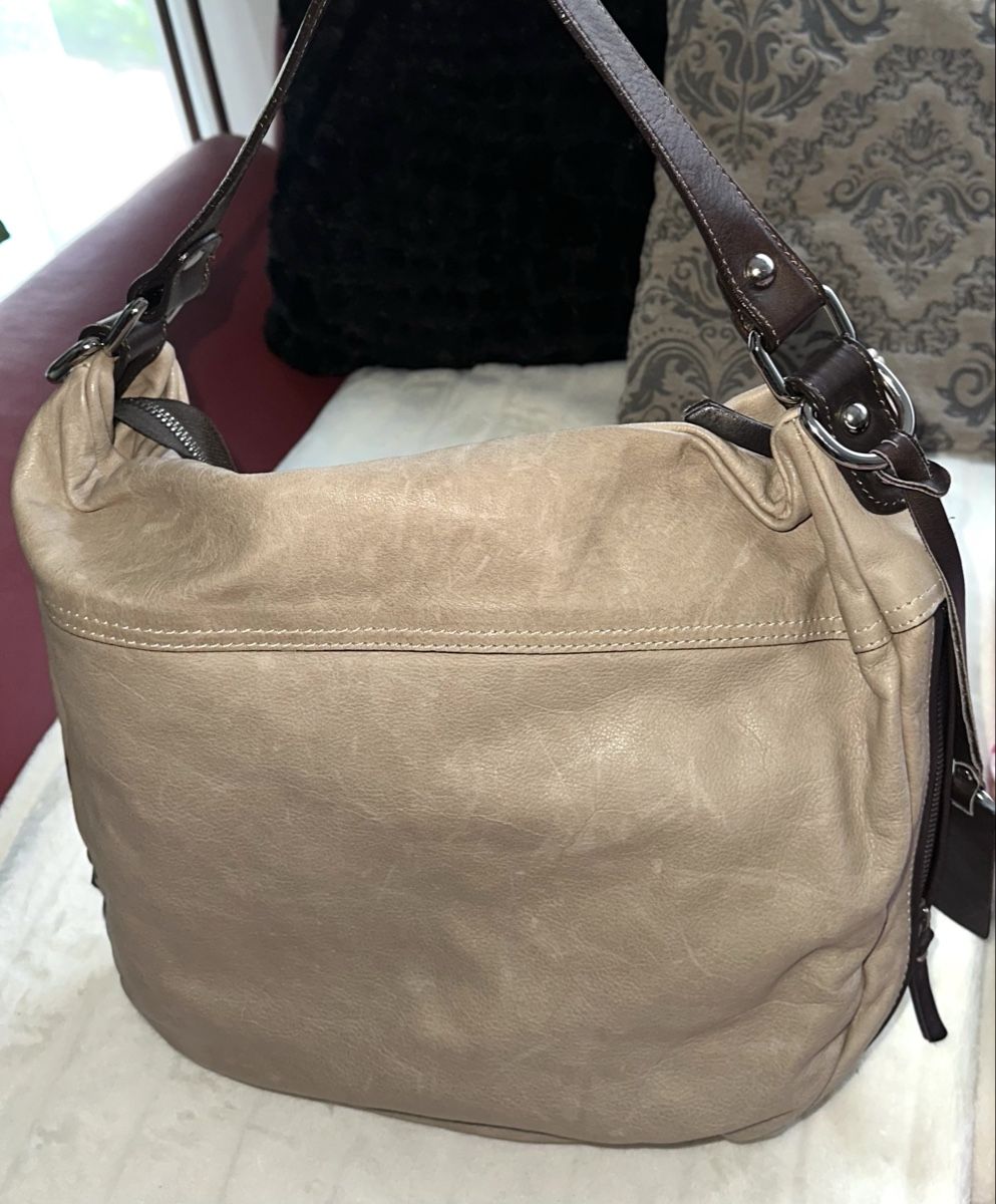 Borse da donna: PASITO TASCHE LEDER neuwertig – Usato da Unteraegeri venduto da MH203 3