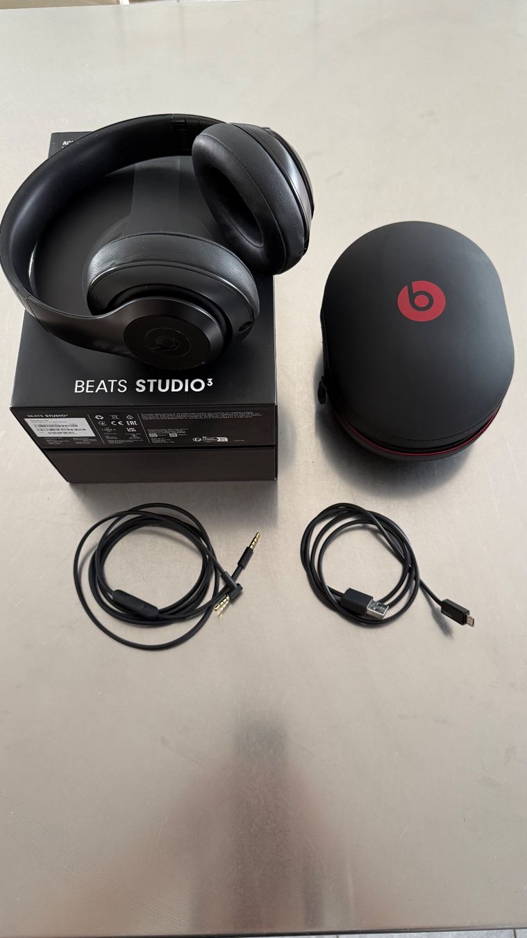 Beats Casques audio: Beats Studio 3 – D'occasion à Bourguillon par not_8ntm