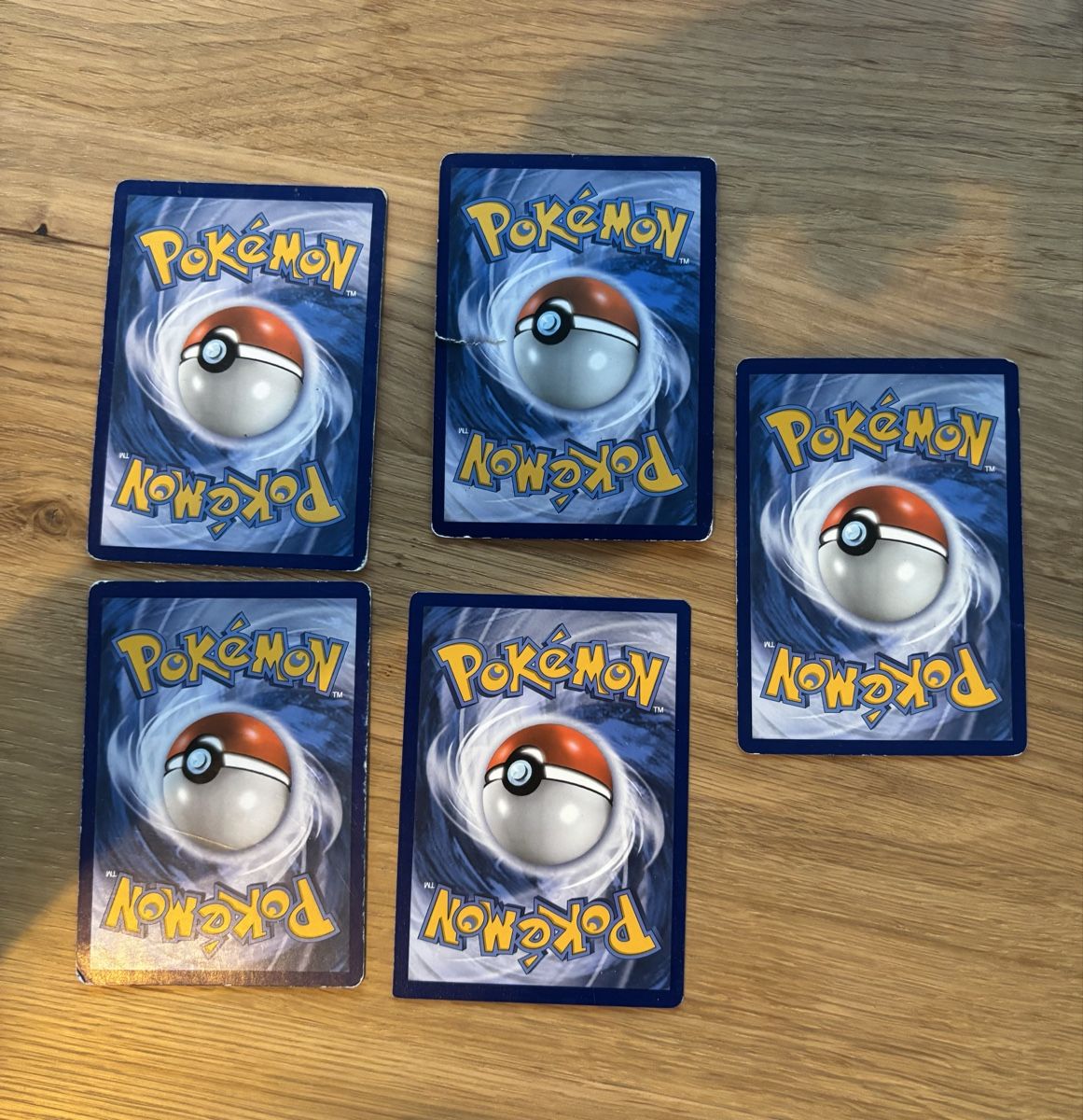 Pokémon Carte collezionabili: Lot cartes pokémon – Usato da Delémont venduto da Popcultureee 1