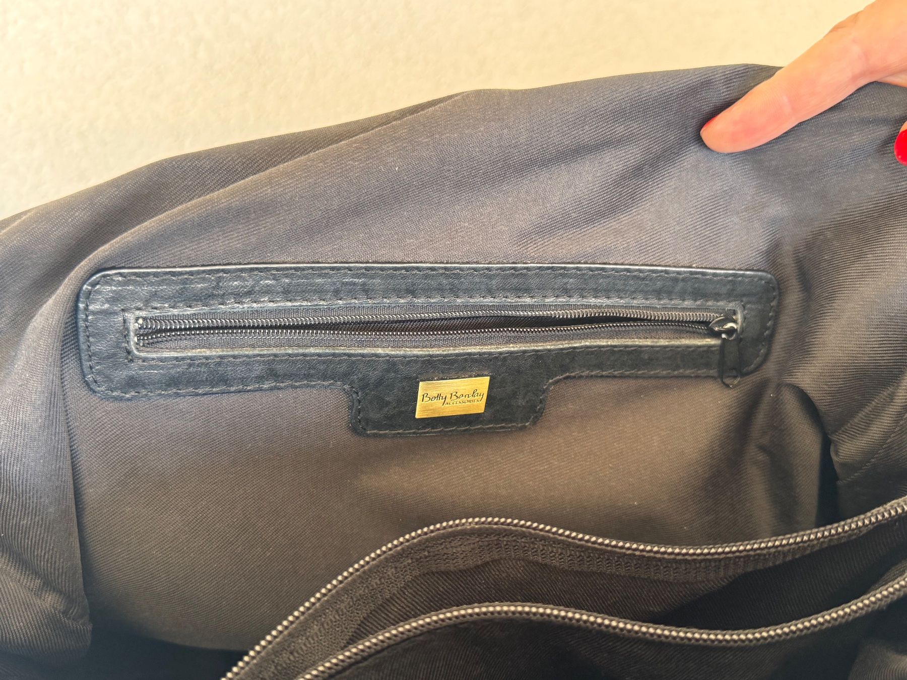 Betty Barclay Taschen für Damen: Wunderschöne Betty Barclay Handtasche Schwarz – Gebraucht aus Rothrist von Fondgruebe 7