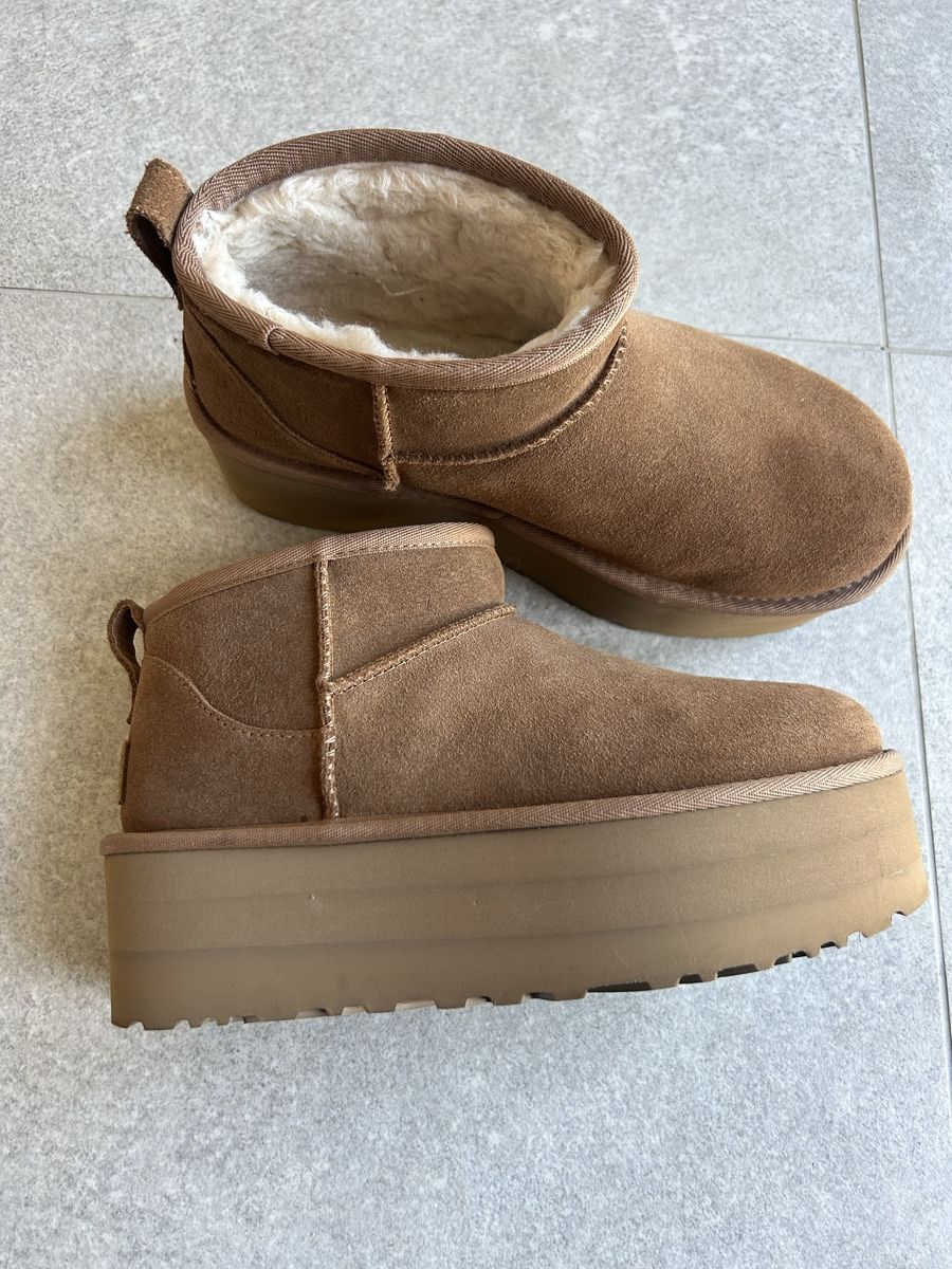 Ugg Scarpe da donna: UGG Classic Ultra Mini Platform Gr.38 - Top Zustand! – Usato da Läufelfingen venduto da Kitty_St 2