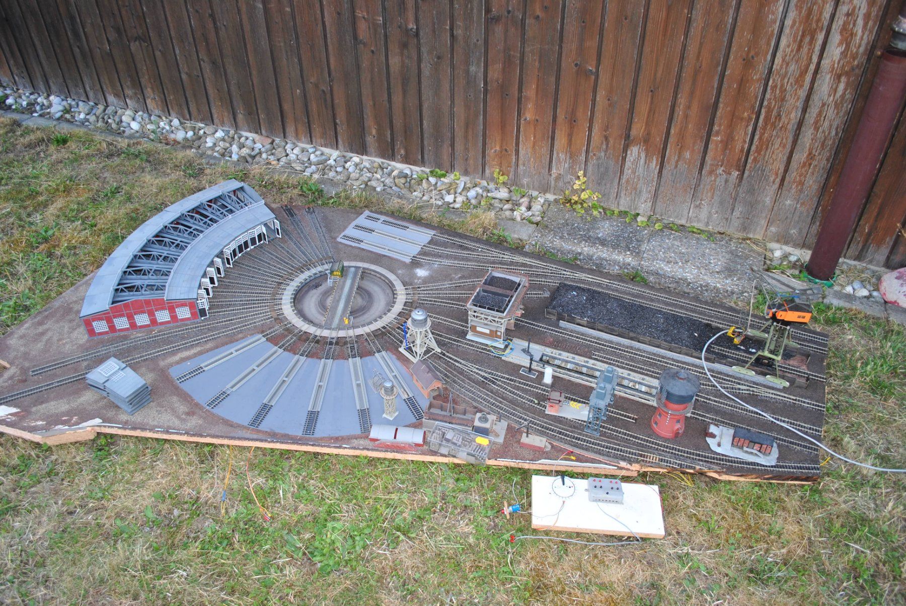 Fleischmann Modellini di ferrovie: Fleischmann Bahnhofteil (HUI003) – Usato da Aarwangen venduto da Leg_10439