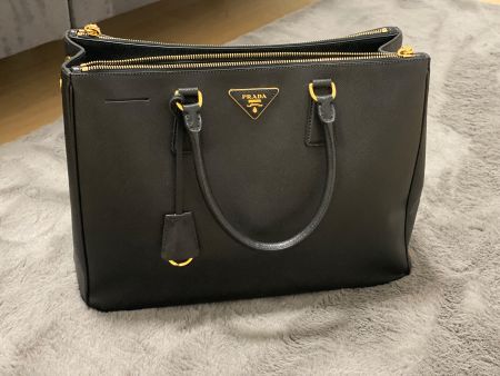 Prada Tasche (Neuwertig)