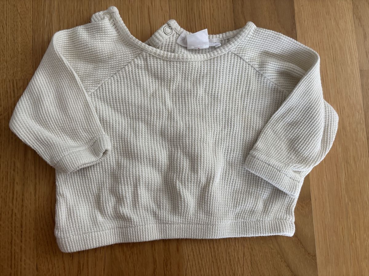 Zara Maglioni & Felpe: Süsser Waffelpullover von Zara Gr. 62 – Usato da Remetschwil venduto da est_zk69