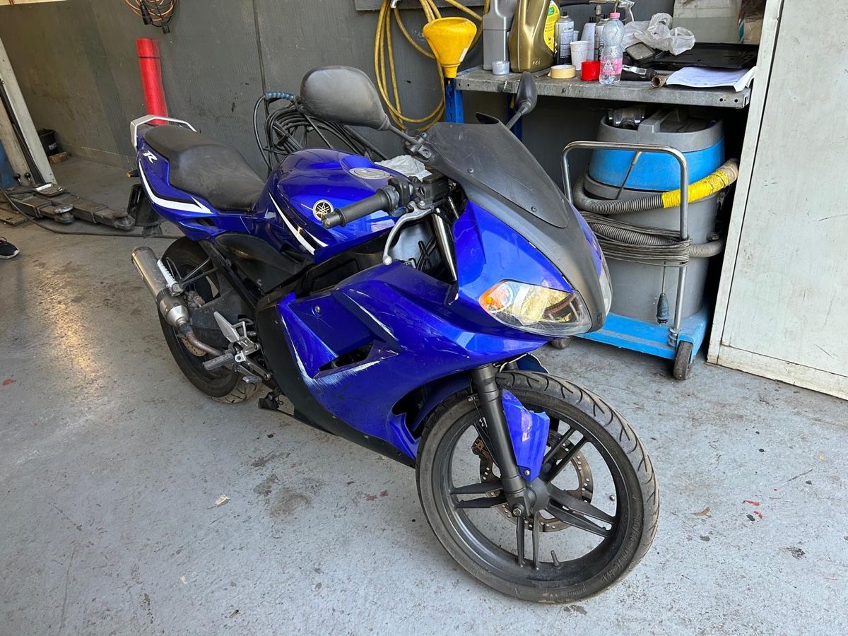 Yamaha Strada: Yamaha TZR50R – Difettoso da Haldenstein venduto da albert94