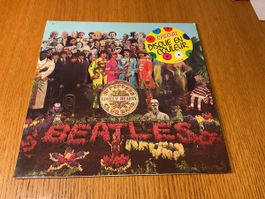 The Beatles Sgt Pepper's Lonely Hearts Club Band Vinyl Gelb 