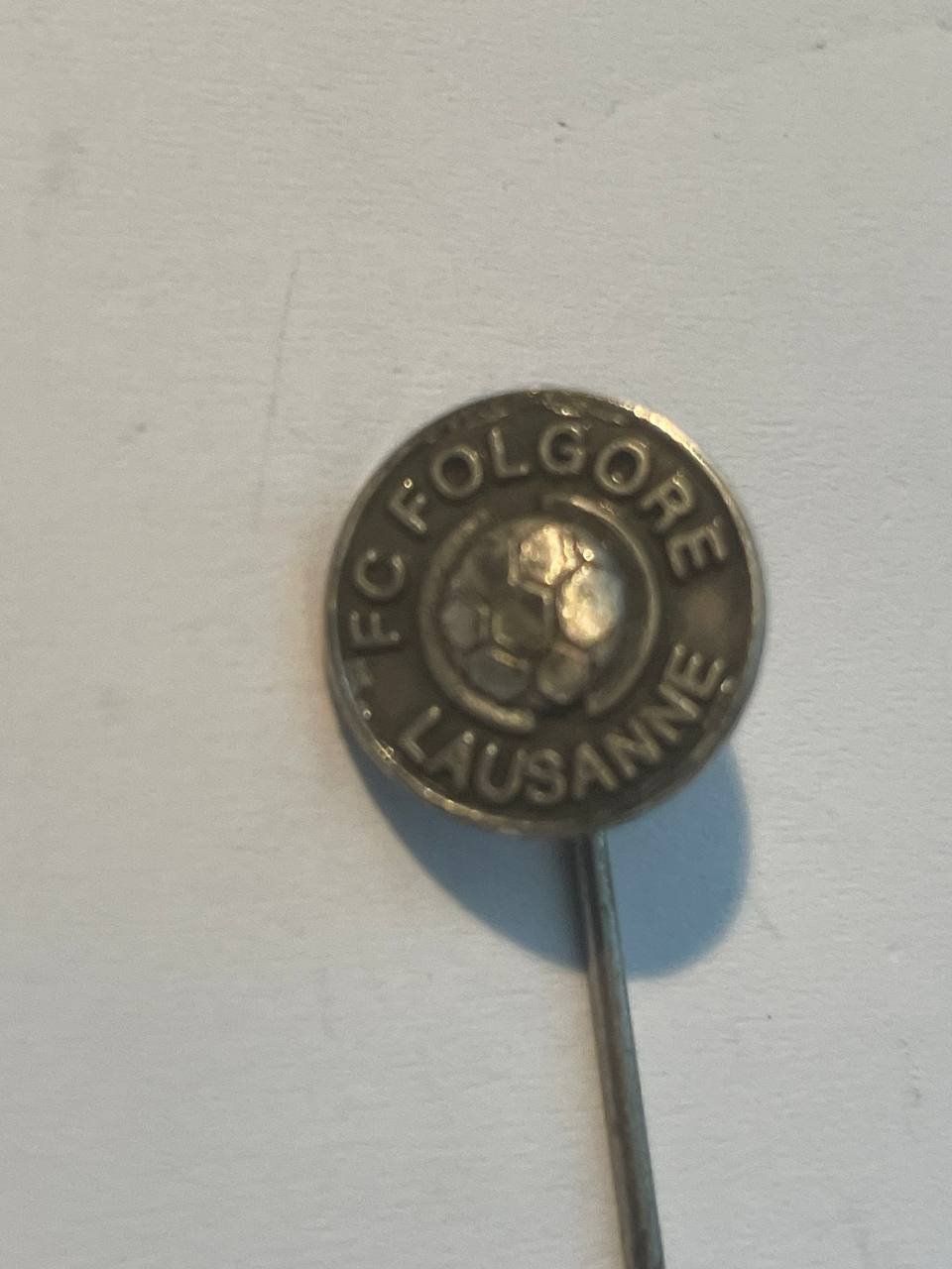 Placchette & Badge: 192. Anstacknadel - FC Folgore Lausanne – Usato da Luzern venduto da Irek
