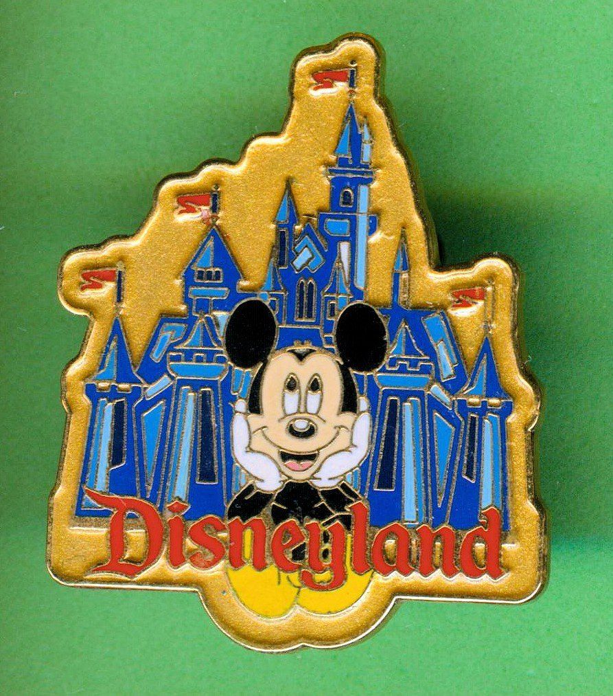 Disney Placchette & Badge: DISNEY  Disneyland SCHLOSS – Usato da Winterthur venduto da Sammleroase