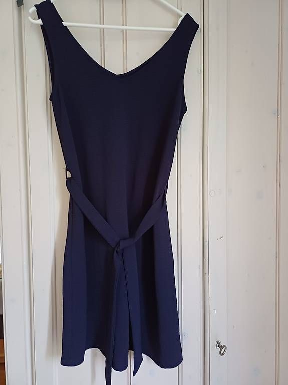 Only Robes: Only Kleid – D'occasion à Zürich par jjud 2
