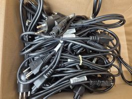 Paket mit 40 Netzkabel CH 3polig für Notebook-Netzteile