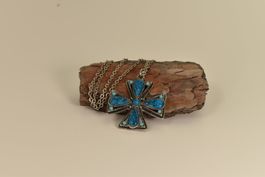 Vintage Kette Kreuz-Anhänger – Türkis-Optik & Silberfarben