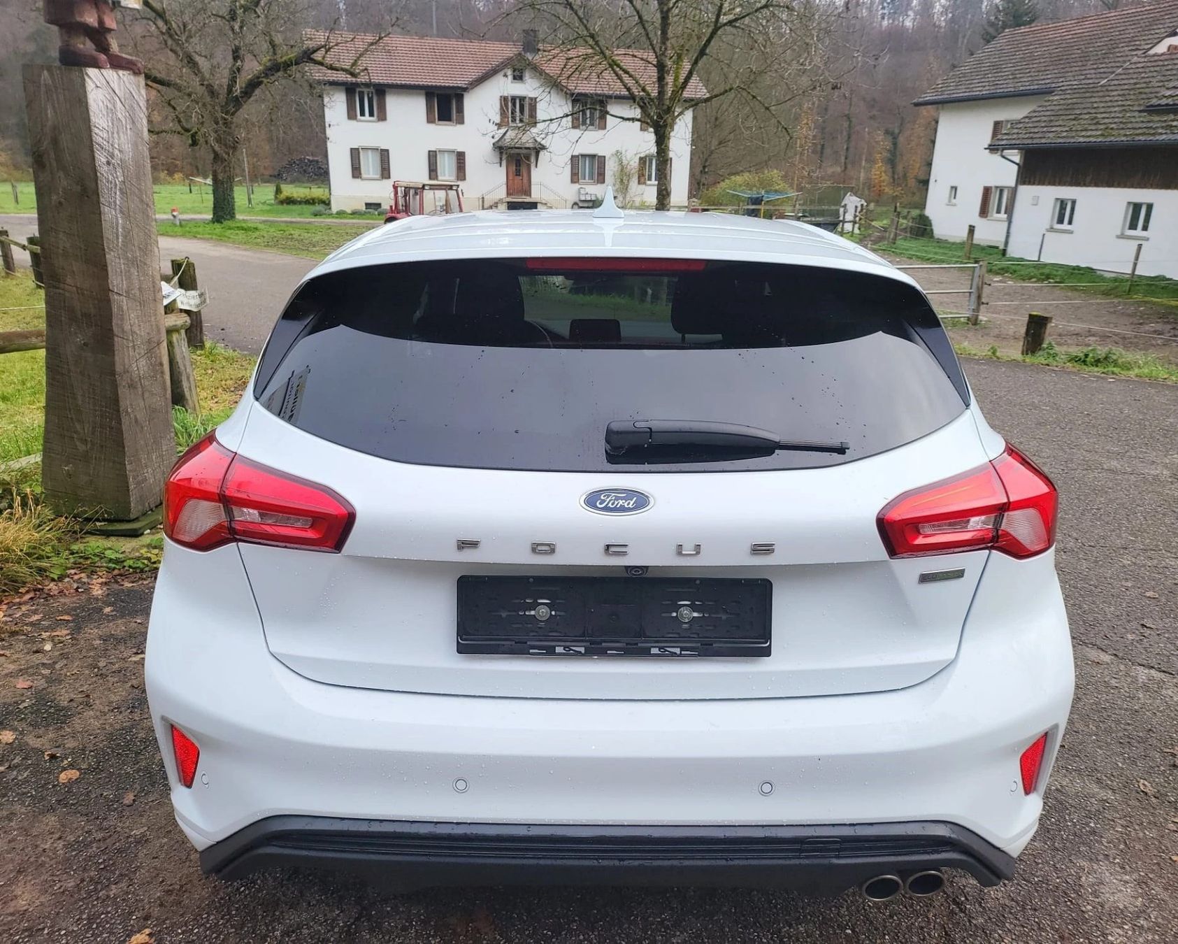 Ford Automobili: Ford Focus 1.0 SCTi ST-Line – Usato da Estavayer-le-Lac venduto da Pwele 4