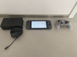 Nintendo Switch 256 GB mit Scuf Controller