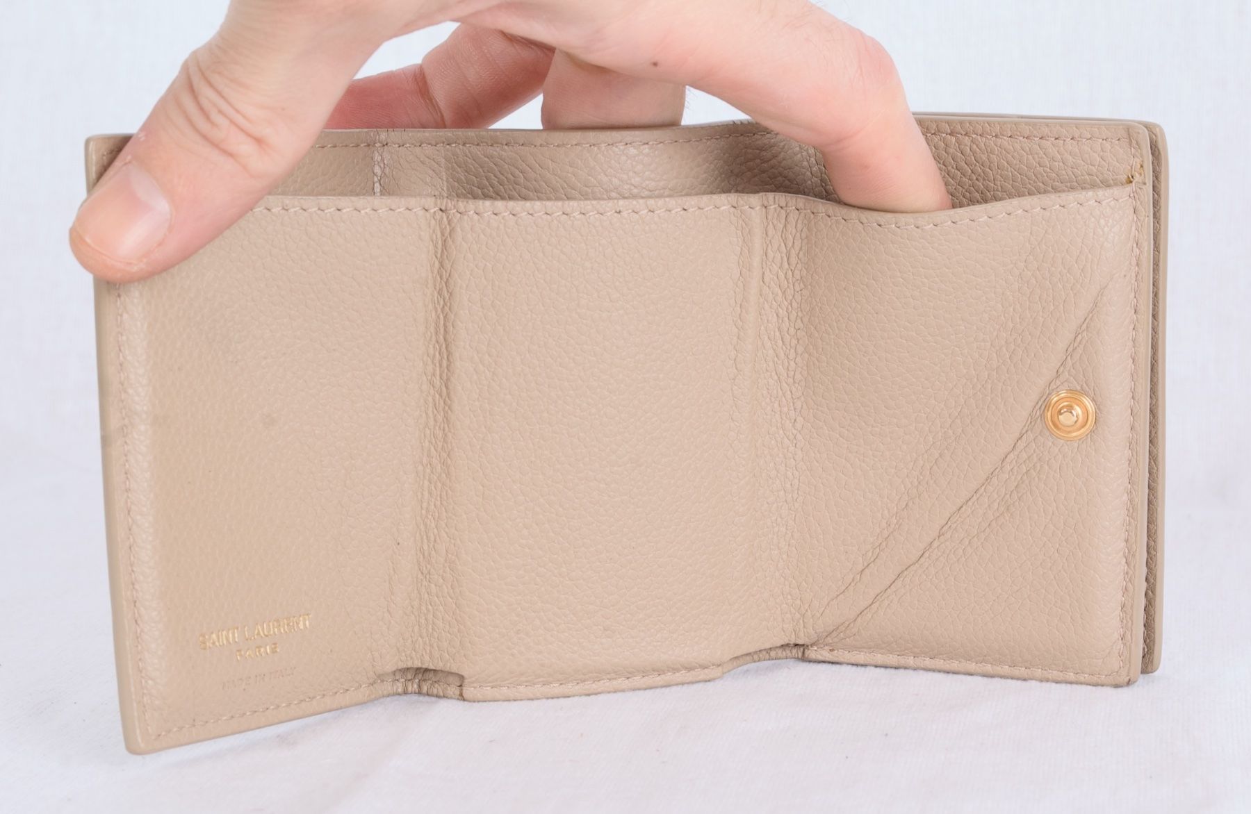 Saint Laurent Portemonnaie: AUTH SAINT LAURENT CASSANDRA LEATHER TRIFOLD WLT – Gebraucht aus Lausanne von Lamedusac 3