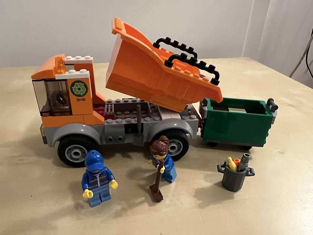 Kit di costruzioni: Lego City 60320 Müllauto – Usato da Zürich venduto da Voerny 3