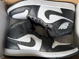 AIR JORDAN 1 MID SE Top Zustand! Gr. 42.5
