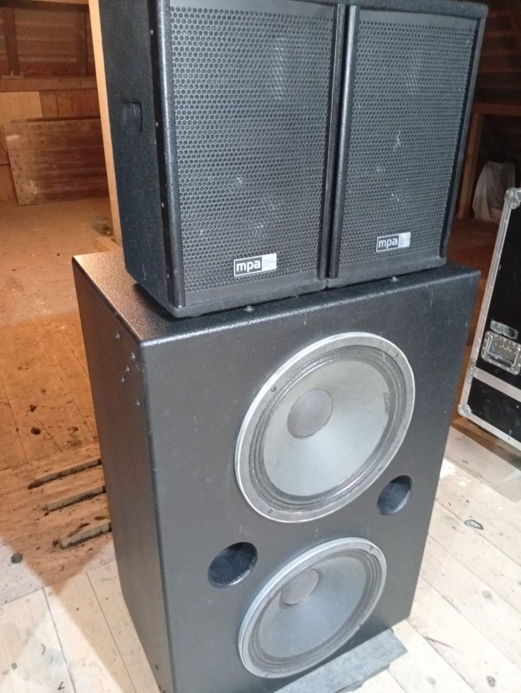 Casse acustiche: PA System - SUB 2 x 15 Zoll; Tops MPA – Usato da Koppigen venduto da connect1 1